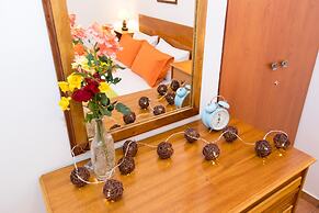 Ortaki Traditional House