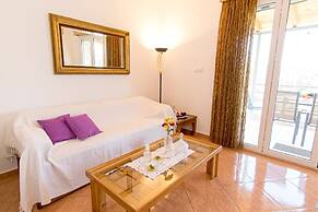 Ortaki Traditional House