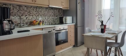 Litinas Beachfront Apartment