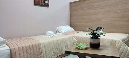 Litinas Beachfront Apartment