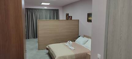 Litinas Beachfront Apartment