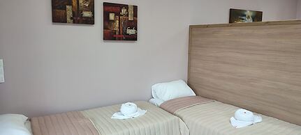 Litinas Beachfront Apartment