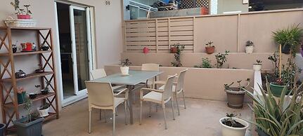 Litinas Beachfront Apartment