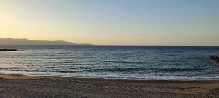 Litinas Beachfront Apartment