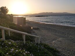 Litinas Beachfront Apartment