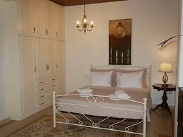 Christina s Villa With sea View