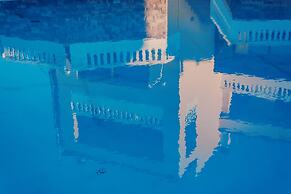 Villa Cook With Pool and Terraces With sea Views