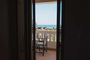 Villa Cook With Pool and Terraces With sea Views