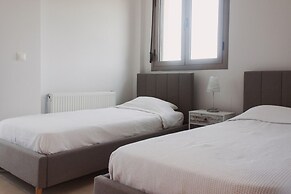 Villa Cook With Pool and Terraces With sea Views