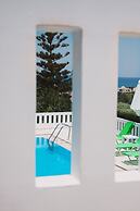 Villa Cook With Pool and Terraces With sea Views