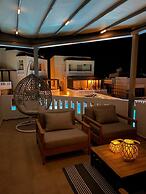 Villa Cook With Pool and Terraces With sea Views