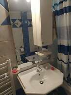 Marousi Comfy Apartment With Balcony