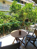 Marousi Comfy Apartment With Balcony