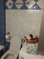 Marousi Comfy Apartment With Balcony