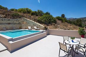 Iconic Villa With Private Pool and sea View