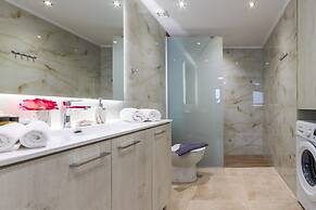 Luxury Katsoulakis Apartments in Countryside