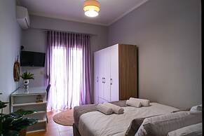 Villa Aitheras With sea Views and Garden