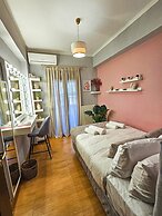 Villa Aitheras With sea Views and Garden