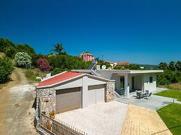 Villa Emily in Countryside