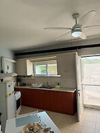 Peaceful Private Cottage Retreat in Countryside