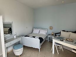 Peaceful Private Cottage Retreat in Countryside