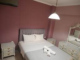 Gio s Central Cosy Apartment With Private Balcony