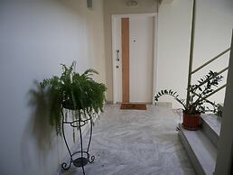 Gio s Central Cosy Apartment With Private Balcony