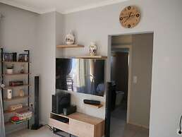 Gio s Central Cosy Apartment With Private Balcony