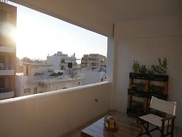 Gio s Central Cosy Apartment With Private Balcony