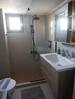 Gio s Central Cosy Apartment With Private Balcony