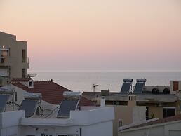 Gio s Central Cosy Apartment With Private Balcony