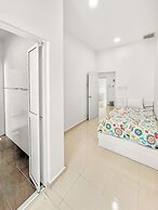 4 Bedroom Landed House