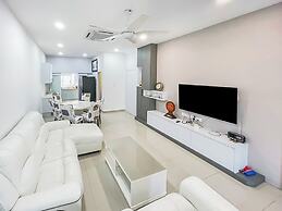 4 Bedroom Landed House