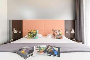 Hype Hotel
