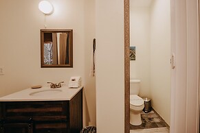 Glacier Springs Cabin #02 - The Come on Up Cabin!