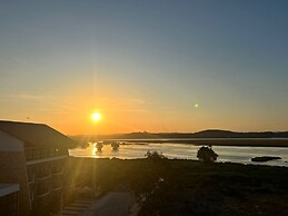 Eco Mirage Residence by Easy Home