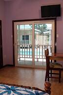 Hummingbird Estate Cabanas