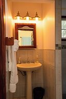 Hummingbird Estate Cabanas