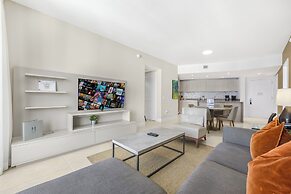 Oceanview Condo with Pool & Relaxation