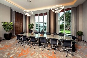 Oceanview Condo with Pool & Relaxation