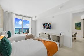 Oceanview Condo with Pool & Relaxation