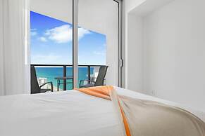 Oceanview Condo with Pool & Relaxation