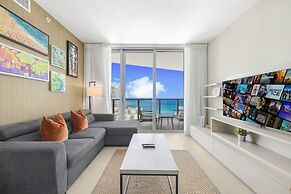 Oceanview Condo with Pool & Relaxation