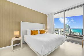 Oceanview Condo with Pool & Relaxation