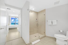 Oceanview Condo with Pool & Relaxation