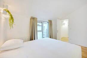 Modern House With AC -3br-6p- Asnieres-sur-seine