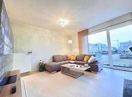 Comfort 2 bedrooms Apt w balcony&parking