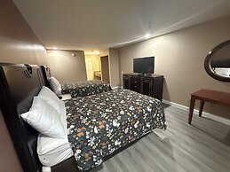 Magnolia Bay Hotel & Suites