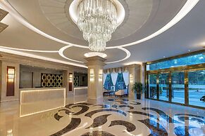 Hawthorn by Wyndham Dehong Mangshi