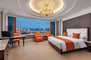 Hawthorn by Wyndham Dehong Mangshi